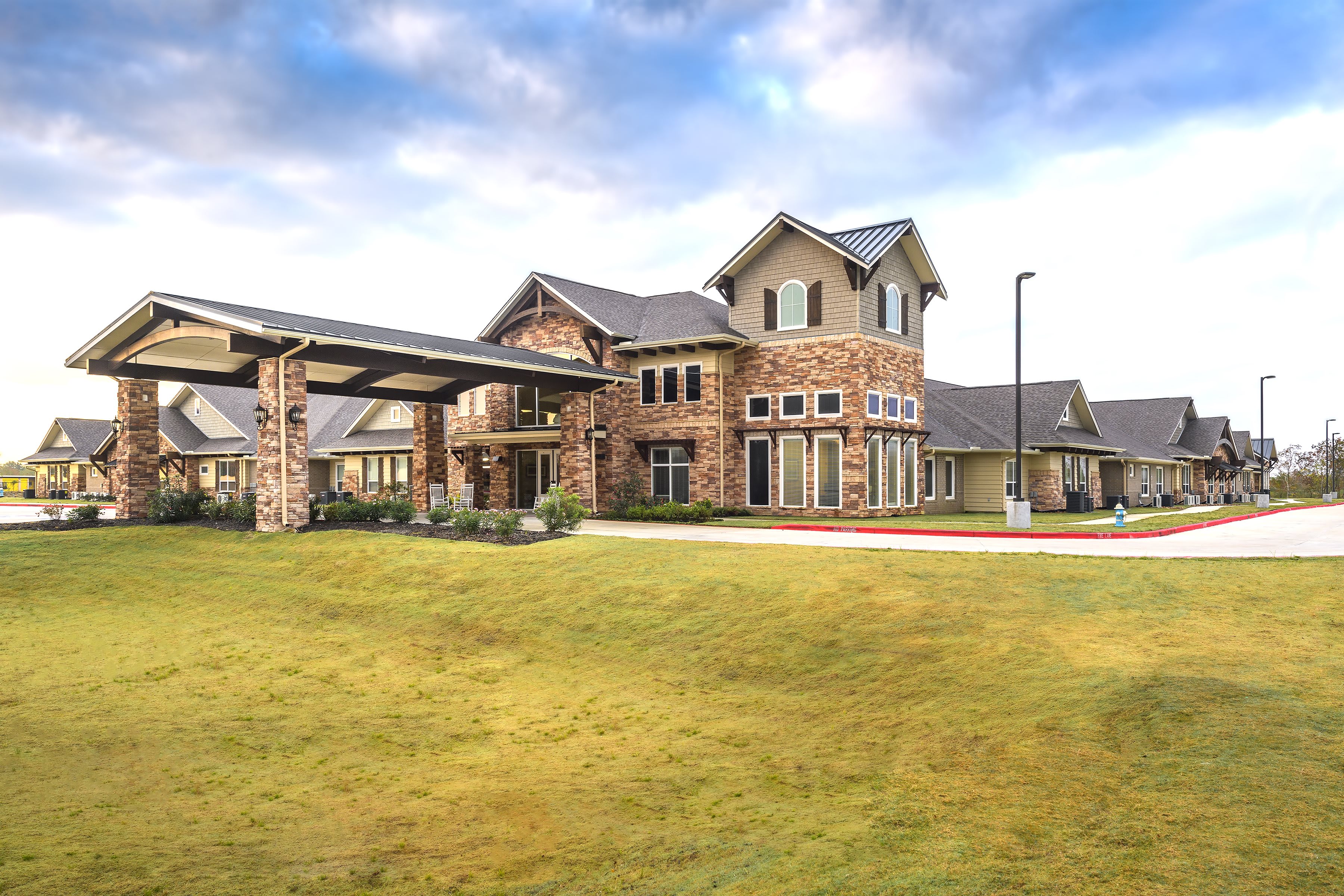 Discovery Village Clear Lake community exterior