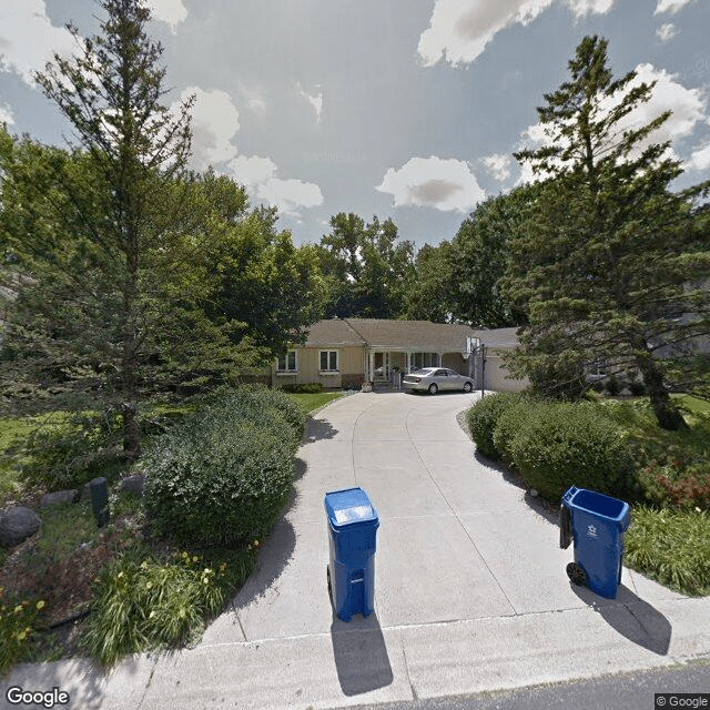 street view of English Rose Suites - Kemrich Knolls Home