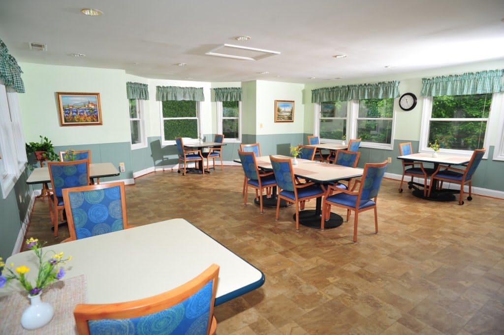 AlfredHouse V indoor common area